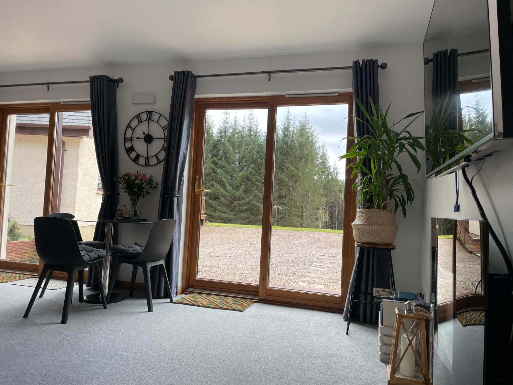Thistle Do Fort William Luaran gambar